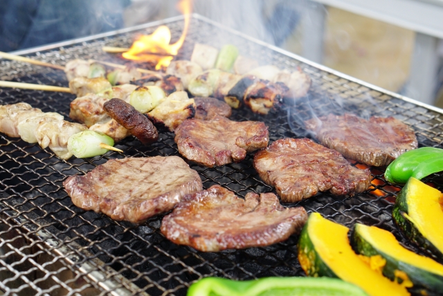 沖縄スポーツ合宿でBBQ